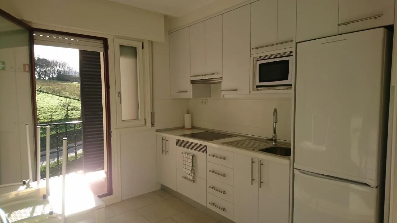Duplex Almike-Etxea Wifi Y Garaje Privado Apartment Busturia